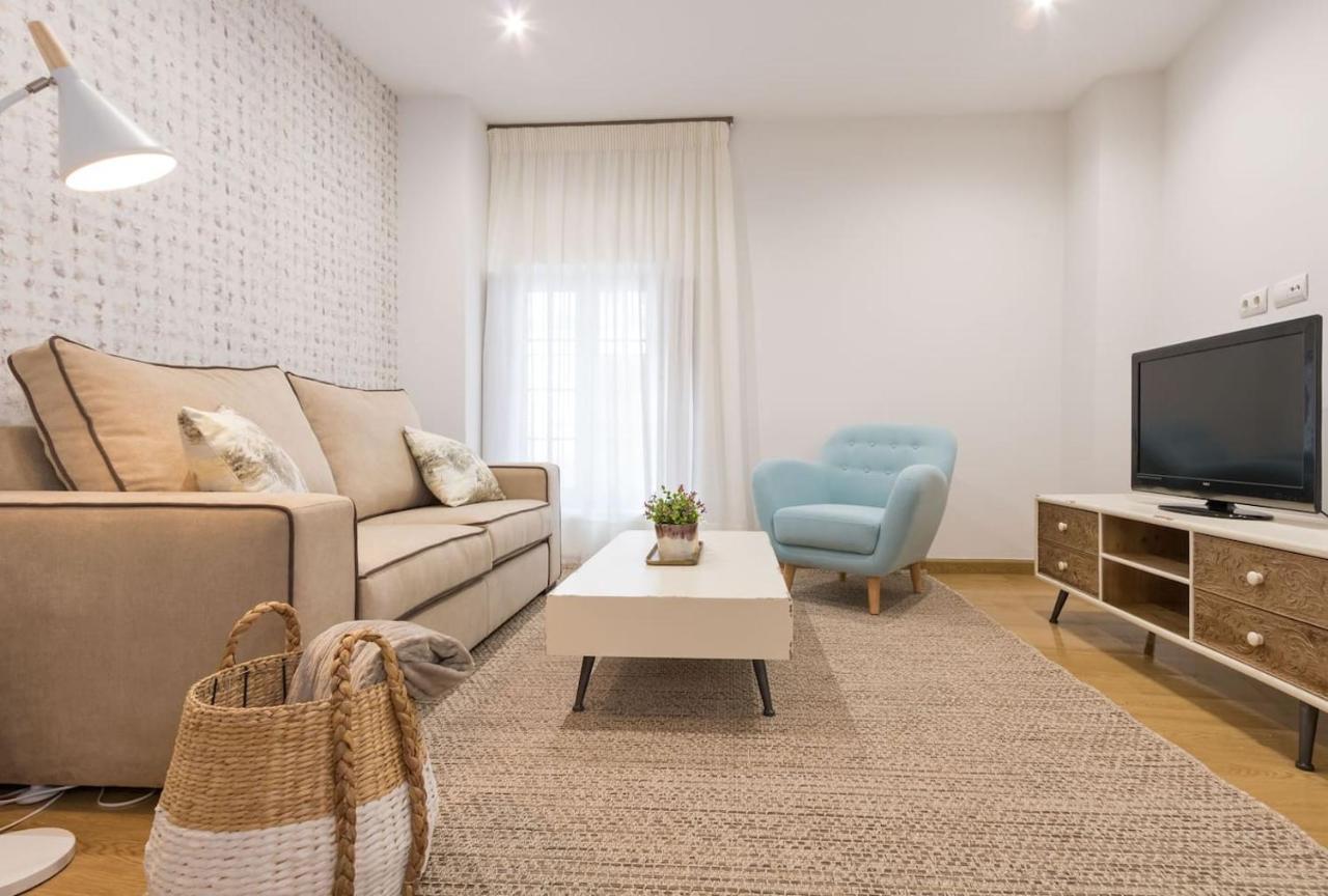 Luis Rey Central Suite By Valcambre Siviglia Esterno foto